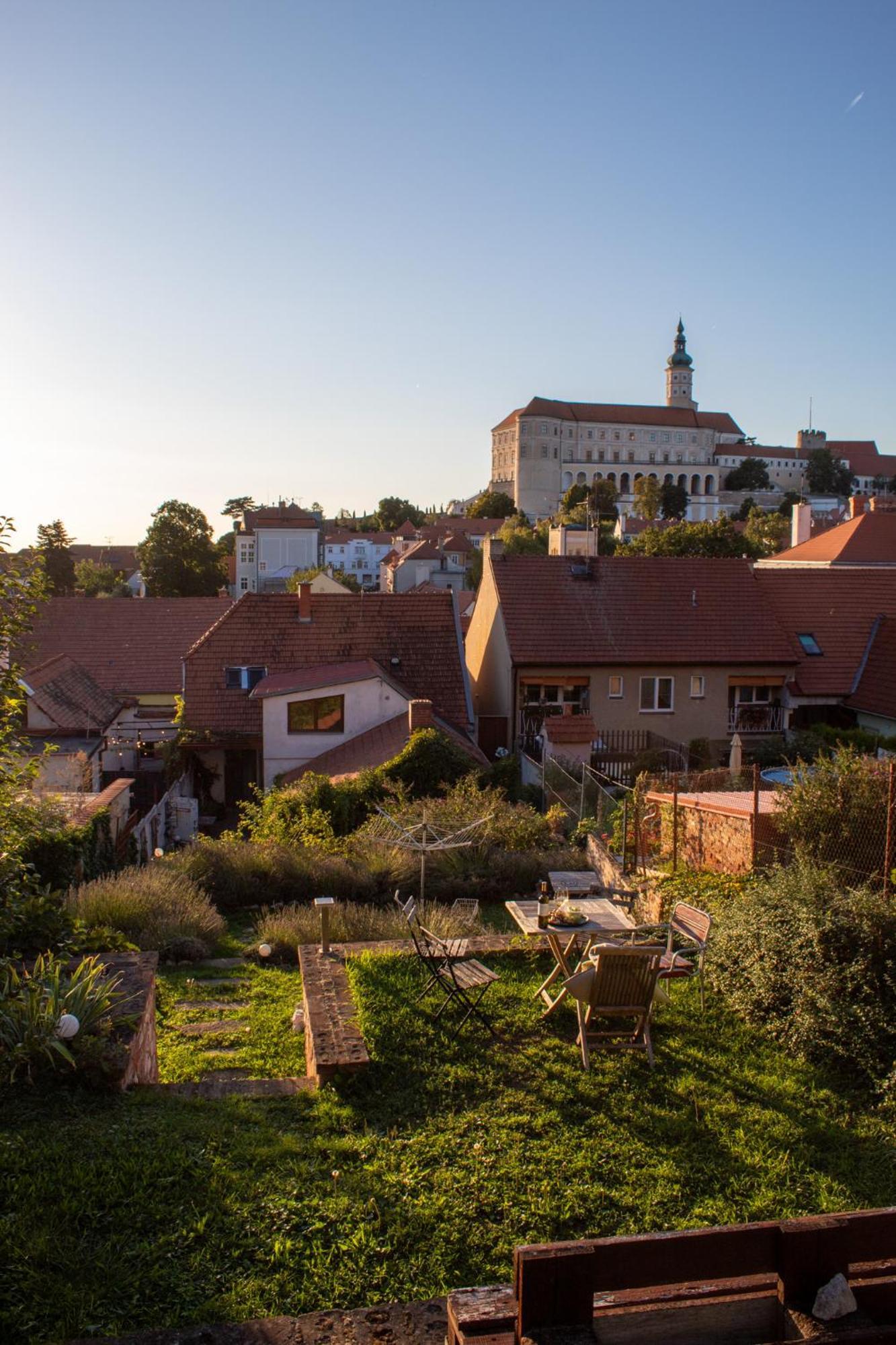 Pension Sebastian Mikulov Εξωτερικό φωτογραφία